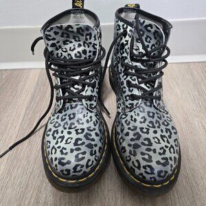 DR. Martens 101 Leopard print boots
